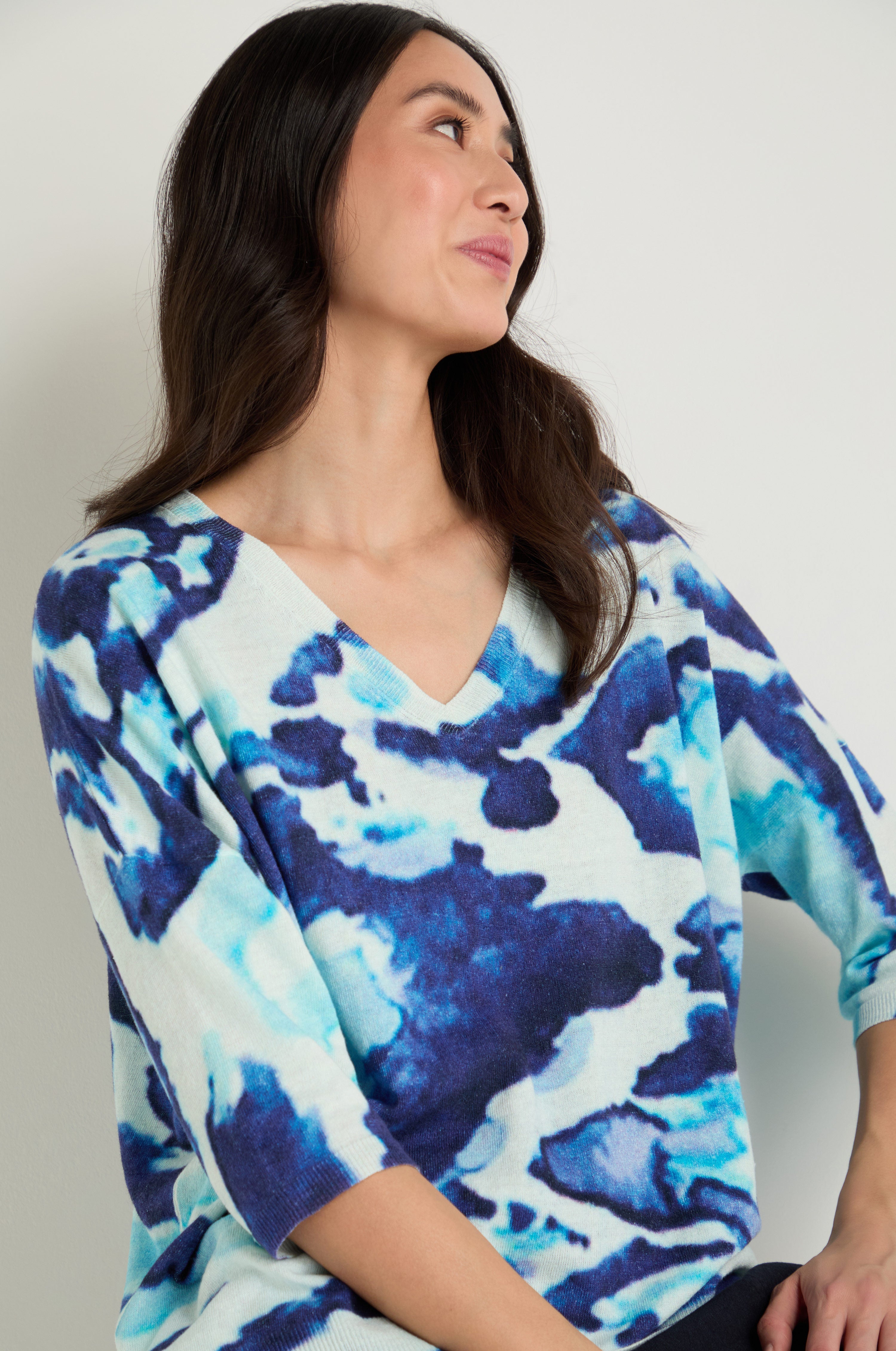 Cloudy Skies Linen Cotton V-Neck Knit