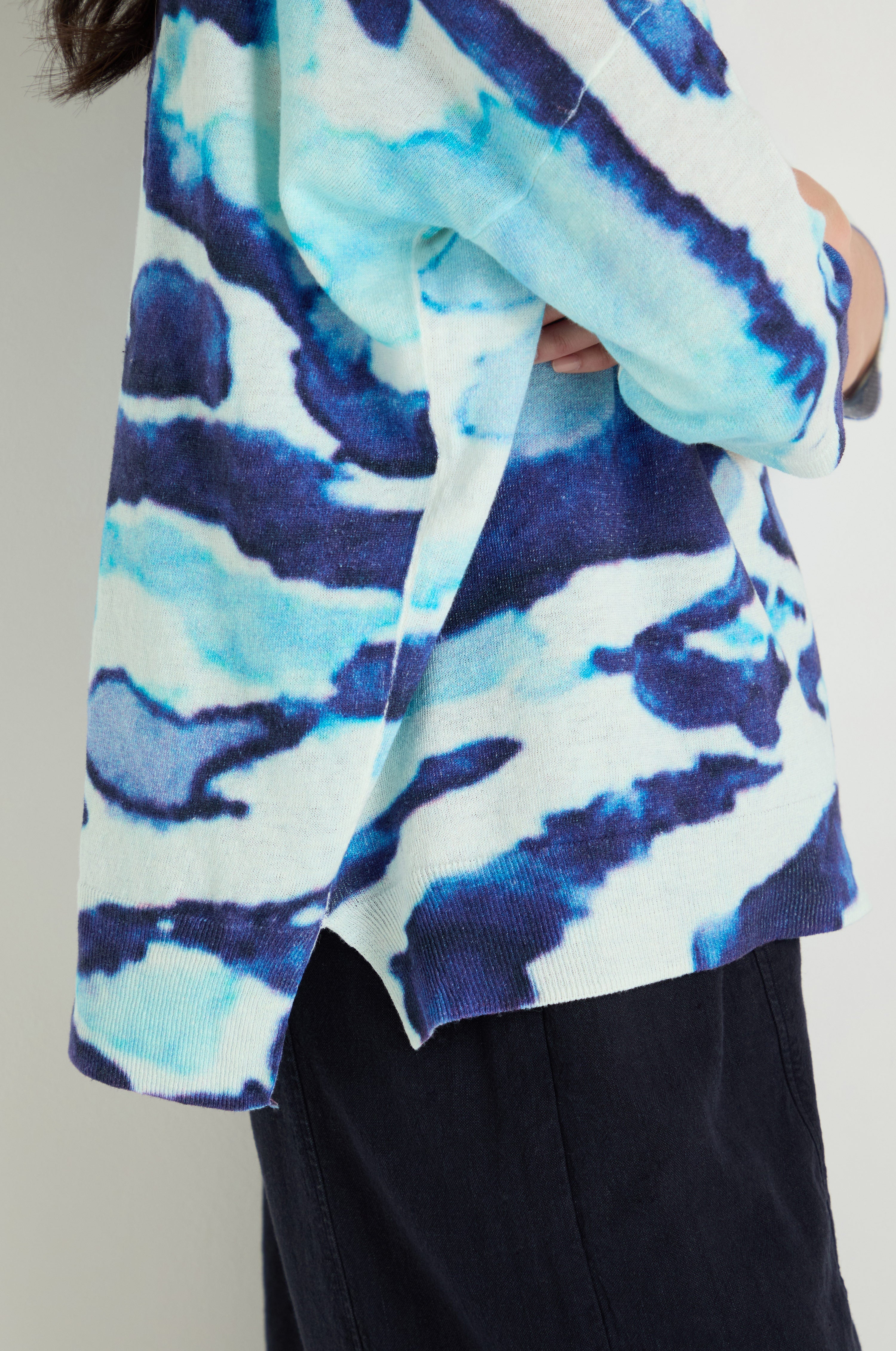 Cloudy Skies Linen Cotton V-Neck Knit