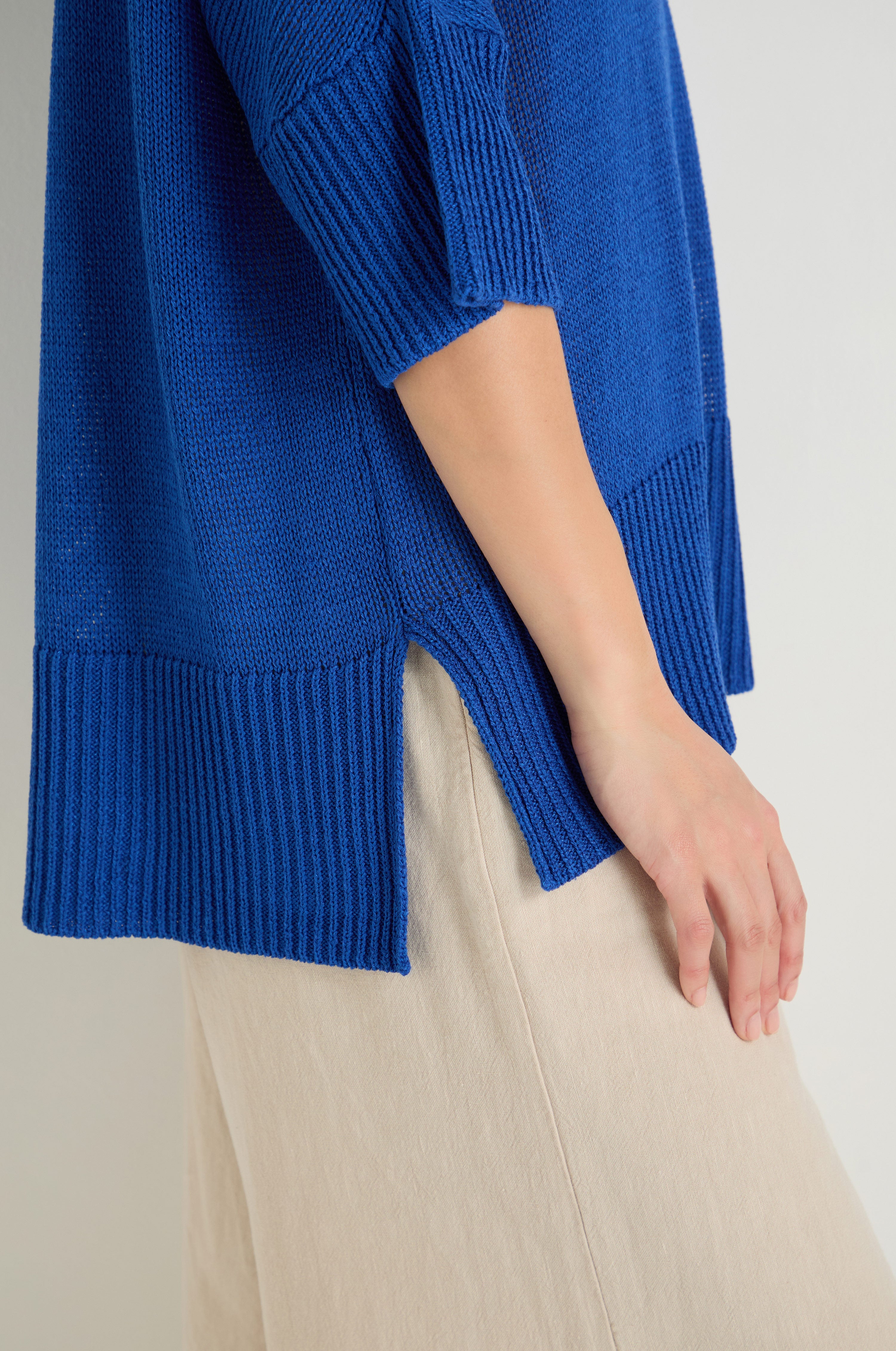 V Neck Relaxed Knit Cobalt Top