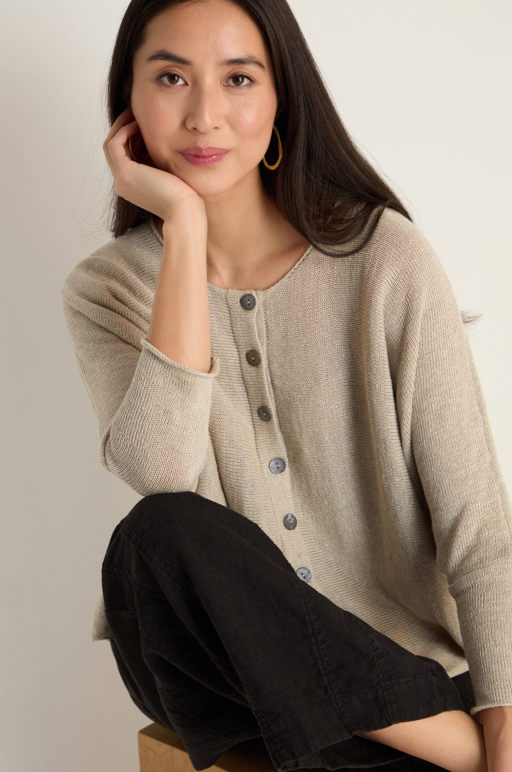 Boxy Linen Button Cardigan