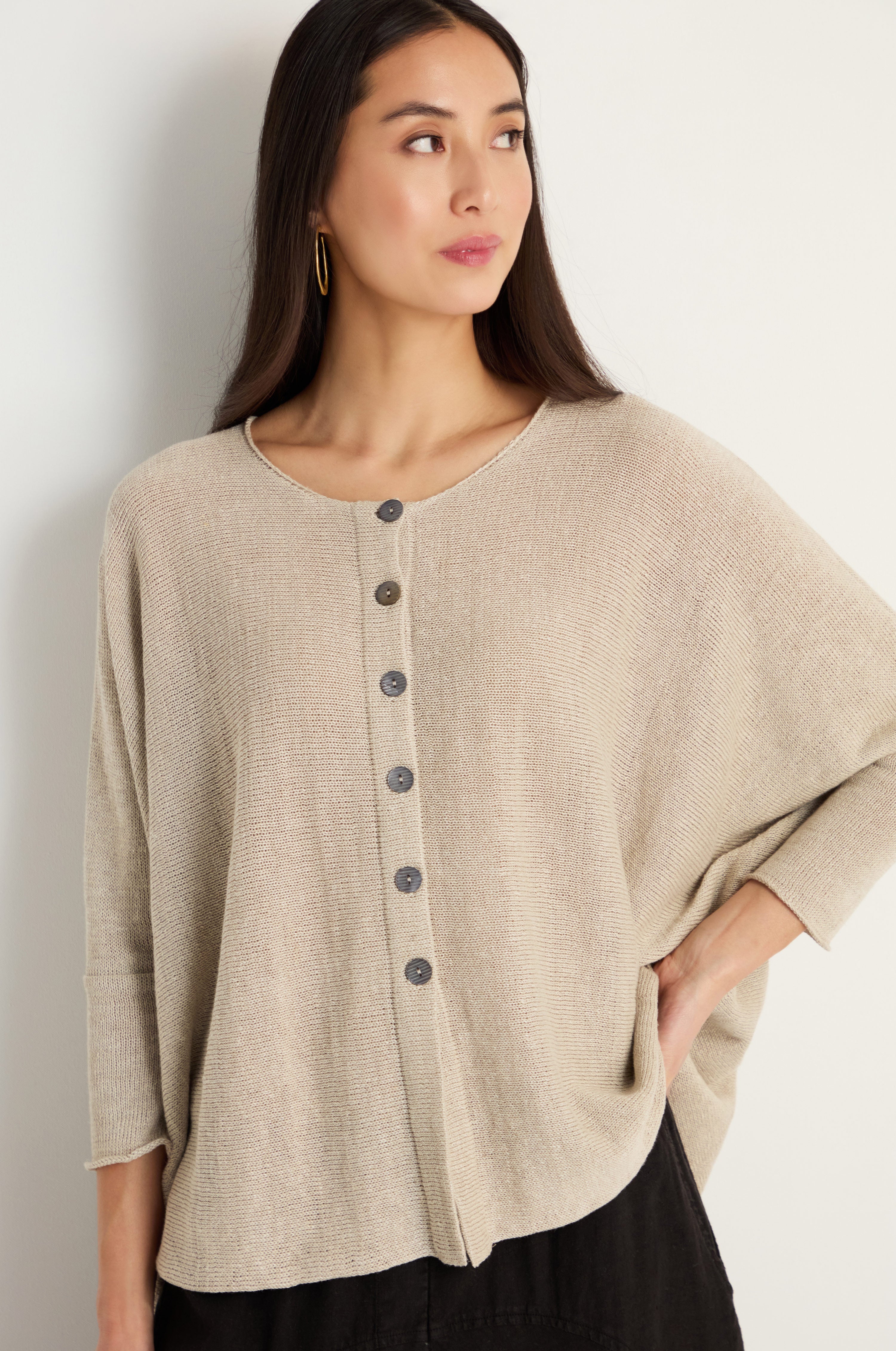 Boxy Linen Button Cardigan