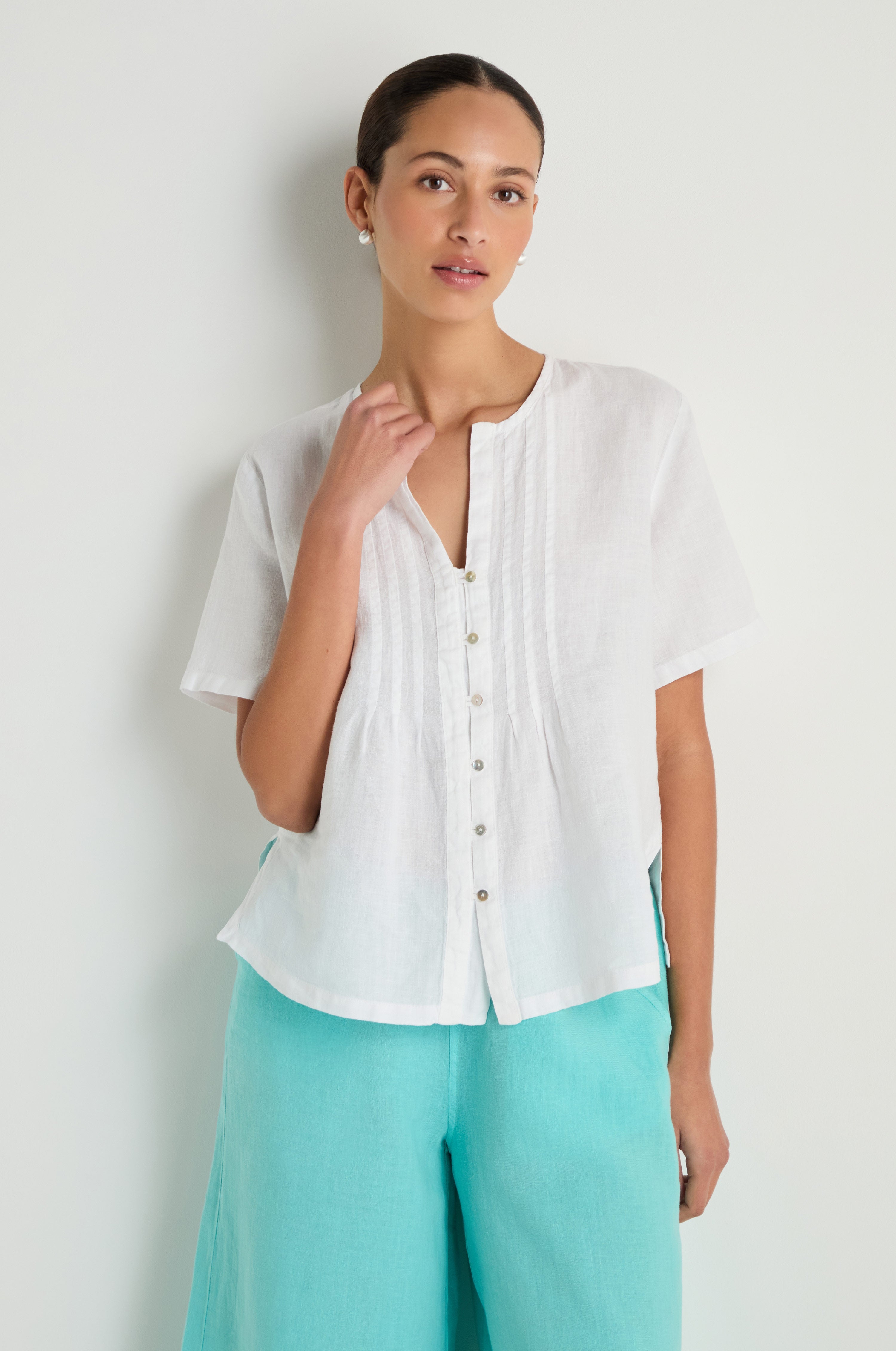 Linen Pleat Short Sleeve White Shirt