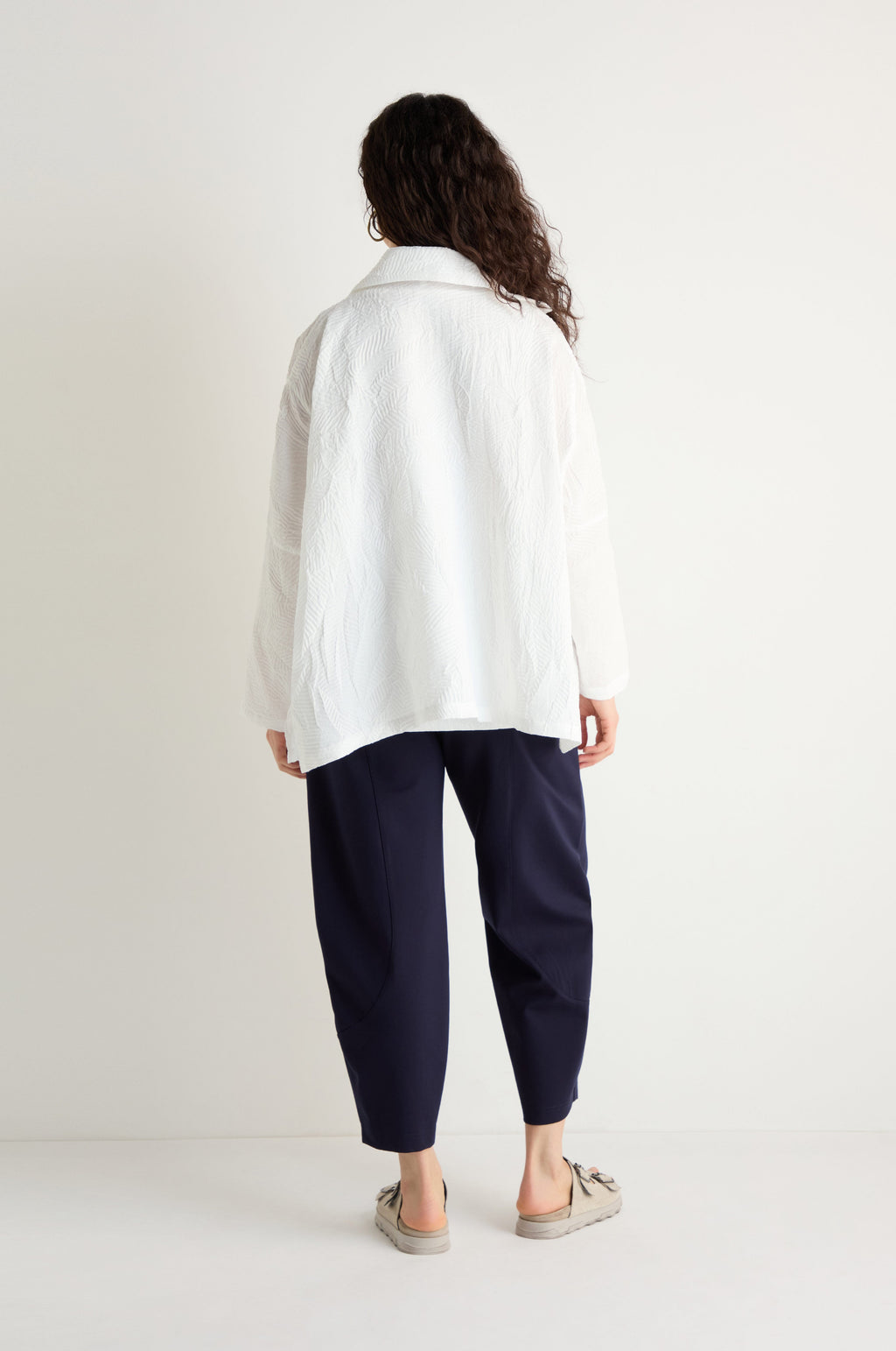 Pleated Leaf Short Jacket