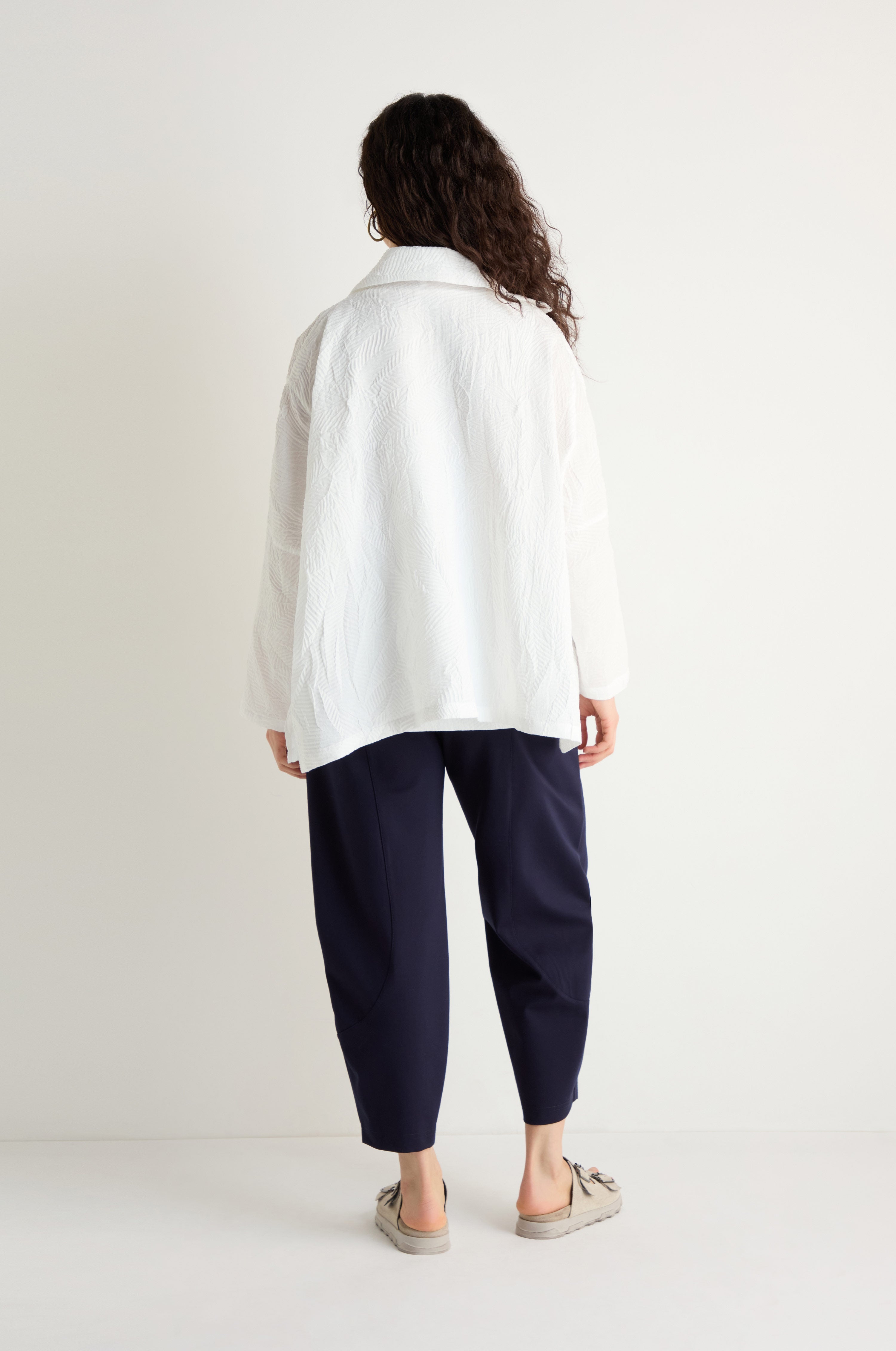 Pleated Leaf Short Jacket
