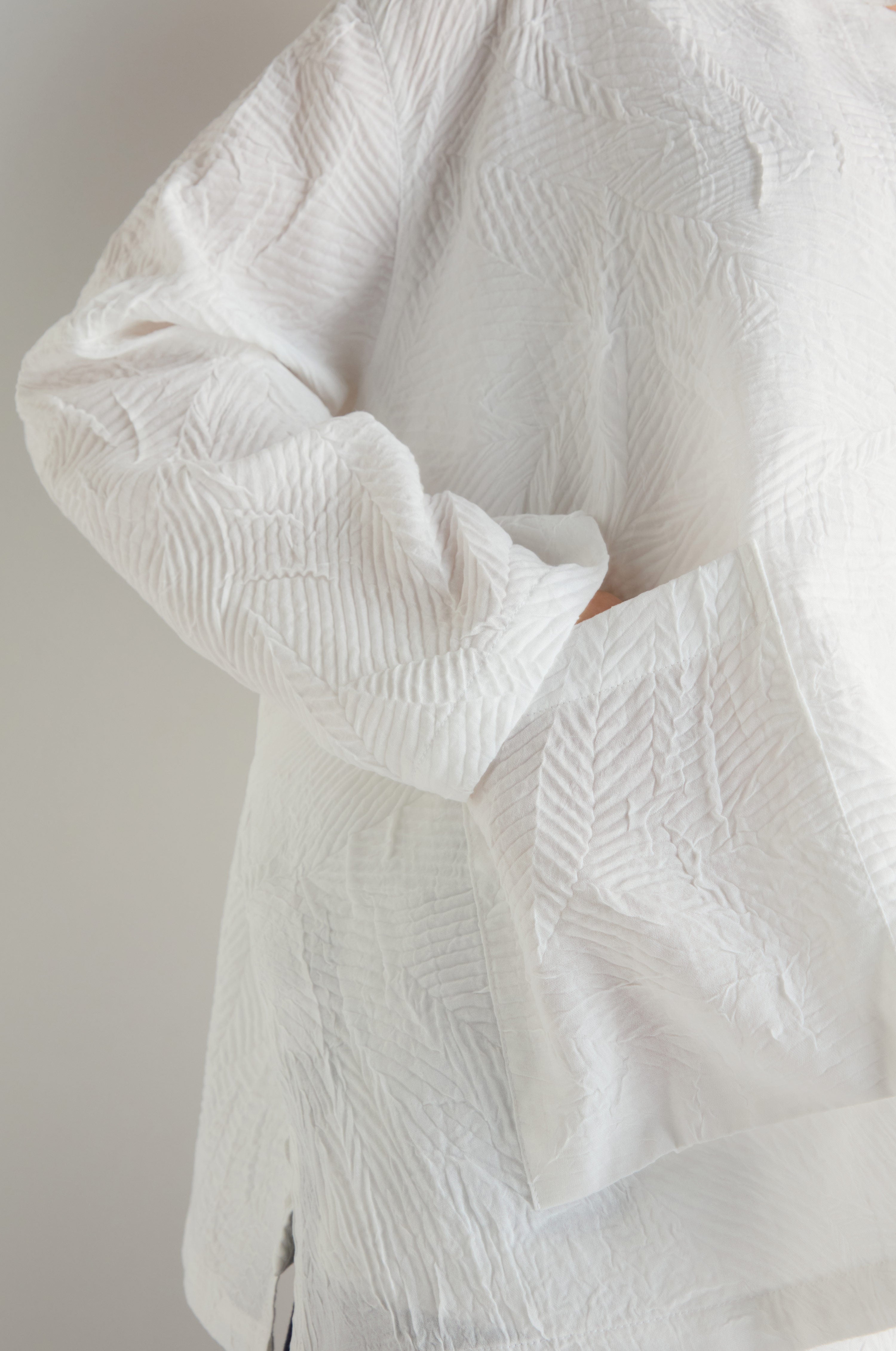 Pleated Leaf Short Jacket